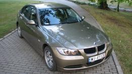 BMW Seria 3 E90 Sedan 318i - galeria redakcyjna - widok z góry