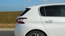 Peugeot 308 II Hatchback 1.6 THP - galeria redakcyjna - prawe tylne nadkole