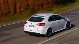 Mitsubishi Lancer Ralliart Sportback - widok z tyłu