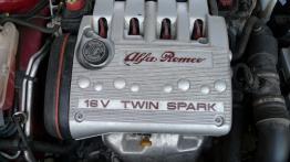 Alfa Romeo 147  Hatchback - galeria społeczności - silnik