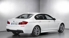 BMW M550d sedan - prawy bok