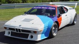 BMW M1 - widok z przodu