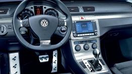 Volkswagen Passat R36 - kokpit
