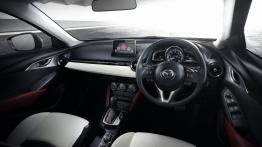 Mazda CX-3 (2016) - pełny panel przedni