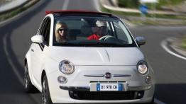 Fiat 500C - widok z przodu