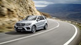 Mercedes GLE 500 e 4MATIC (W 166) 2016 - lewy bok