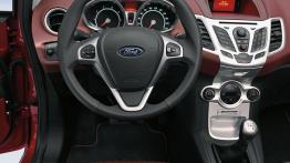 Ford Fiesta Hatchback 3D - kokpit