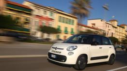 Fiat 500L - lewy bok