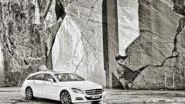 Mercedes CLS Shooting Brake - widok z przodu