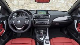 BMW 228i Cabrio (2015) - wersja amerykańska - pełny panel przedni