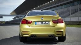 BMW M4 F82 Coupe (2014) - widok z tyłu