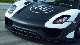 Porsche 918 Spyder Plug-In Hybrid nabiera kształtów