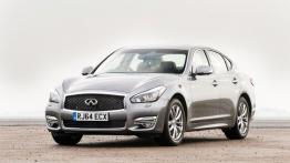 Infiniti Q70 Facelifting Hybrid (2015) - widok z przodu