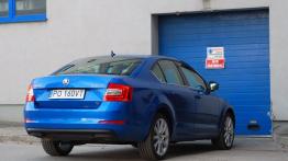 Skoda Octavia III Liftback TDI - galeria redakcyjna (2) - widok z tyłu