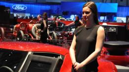 Hostessy na Geneva International Motor Show 2014