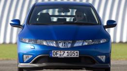 Honda Civic Type-S - widok z przodu