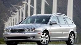 Jaguar X-type Sportwagon - widok z przodu