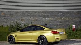 BMW M4 F82 Coupe (2014) - widok z tyłu