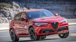 Alfa Romeo Stelvio Quadrifoglio (2018) - widok z przodu