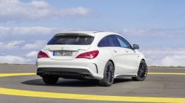 Mercedes-AMG CLA 45 Shooting Brake (X117) - widok z tyłu