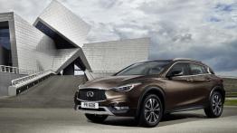 Infiniti QX30 (2016) - widok z przodu