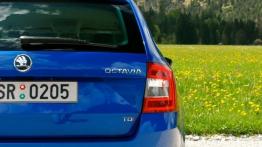 Skoda Octavia III Kombi  KM - galeria redakcyjna - emblemat