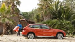 BMW X1 Facelifting - prawy bok