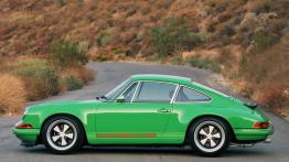 Porsche 911 SINGER - lewy bok