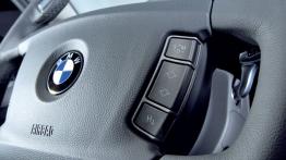 BMW Seria 7 E68 - sterowanie w kierownicy