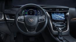 Cadillac ELR - kokpit