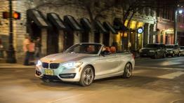 BMW 228i Cabrio (2015) - wersja amerykańska - widok z przodu