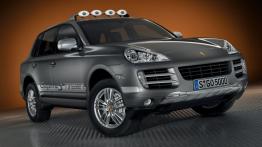 Porsche Cayenne S Transsyberia - widok z przodu