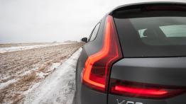 Volvo V90 Cross Country - w hołdzie starszemu rodzeństwu 