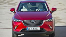 Mazda CX-3 SKYACTIV-G AWD (2015) - widok z przodu