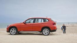 BMW X1 Facelifting - lewy bok