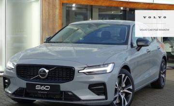 Volvo S60 III Sedan Facelifting 2.0 B5 250KM 2024 Plus Motyw Dark