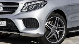 Mercedes GLE 500 e 4MATIC (W 166) 2016 - zderzak przedni