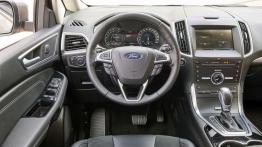 Ford S-Max II EcoBoost (2015) - kokpit