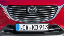 Mazda CX-3 SKYACTIV-G AWD (2015) - grill