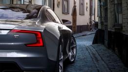 Volvo Concept Coupe (2013) - prawy tylny reflektor - włączony