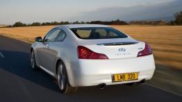 Infiniti G37 Coupe - widok z tyłu