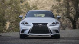 Lexus IS - wbrew tradycji i utartym stereotypom