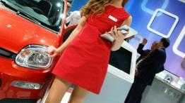 Frankfurt Motor Show 2011 na żywo - hostessy