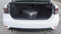 Lexus GS F (2016) Cz.2 - bagażnik
