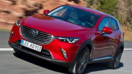 Mazda CX-3 SKYACTIV-G AWD (2015) - widok z przodu