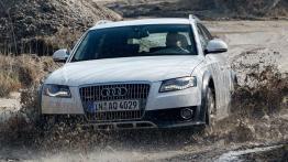 Audi A4 Allroad - widok z przodu