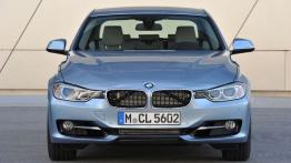 BMW serii 3 ActiveHybrid - widok z przodu