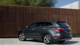 Hyundai Santa Fe 2013 - widok z tyłu