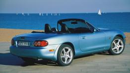 Mazda MX5 II - prawy bok