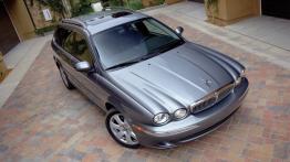 Jaguar X-type Sportwagon - widok z przodu